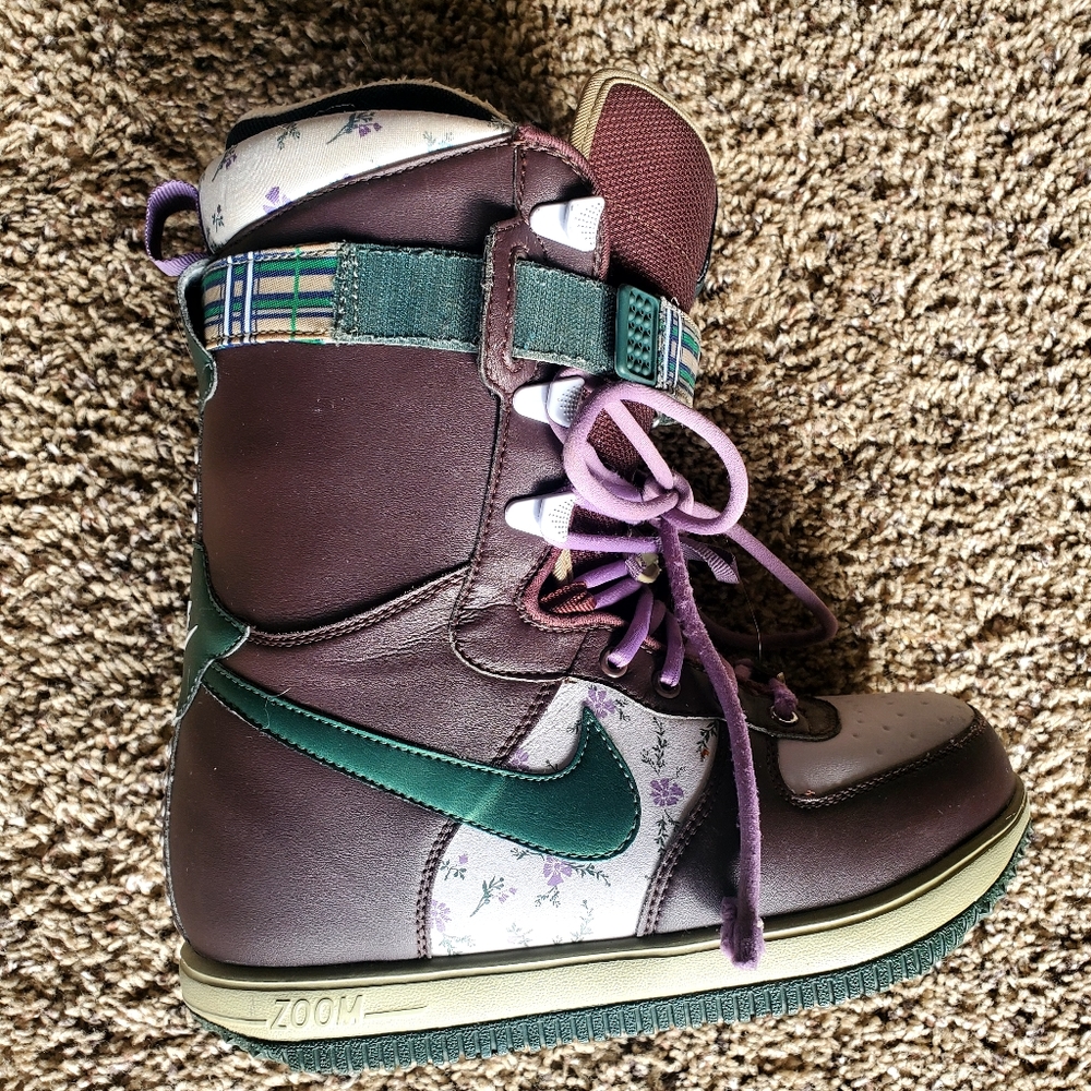 Nike Zoom Force One Snowboard Boots Size 7.5 Women's